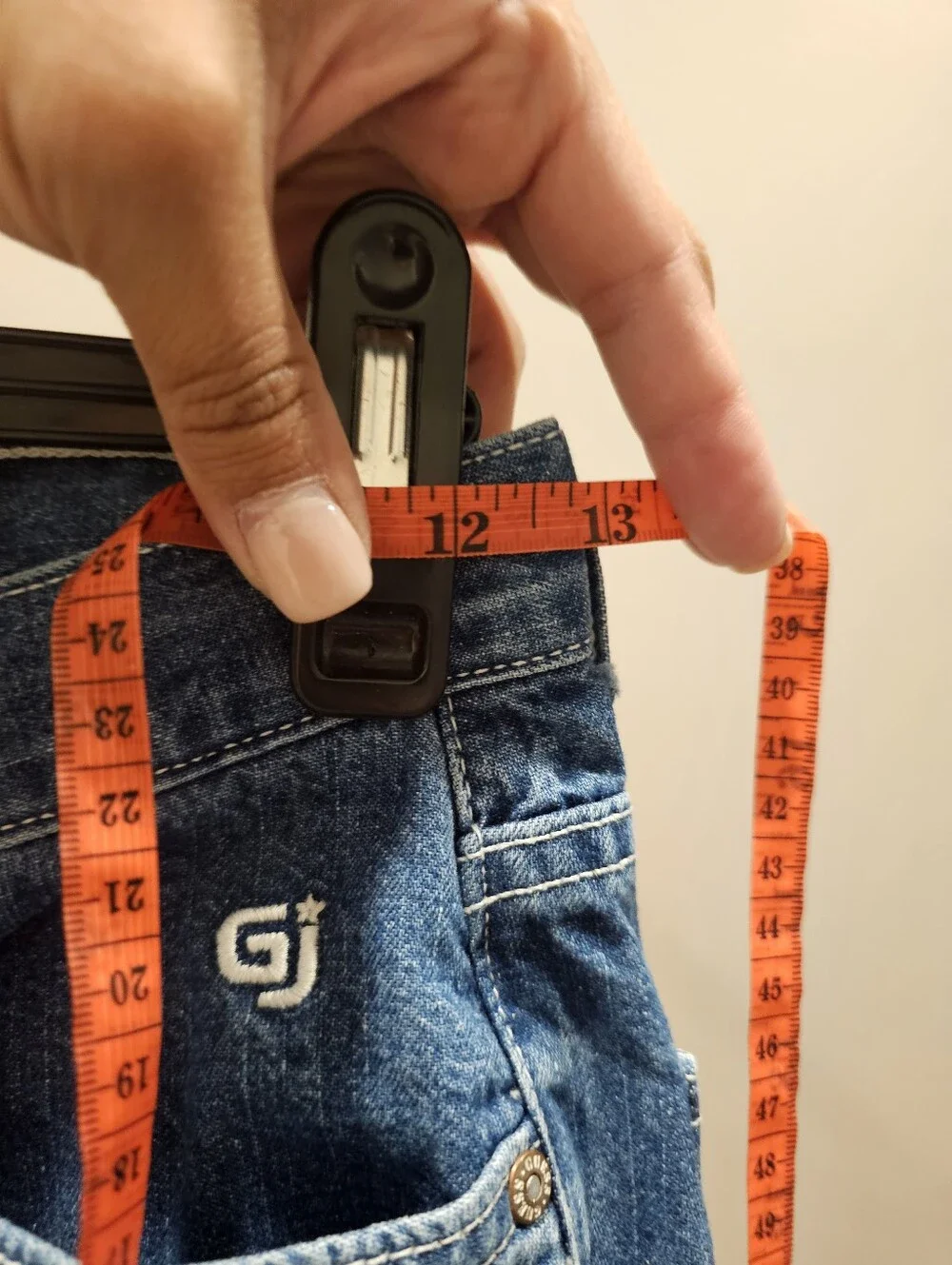 Vintage Guess Low Rise Women’s Ombre Blue Denim Jeans